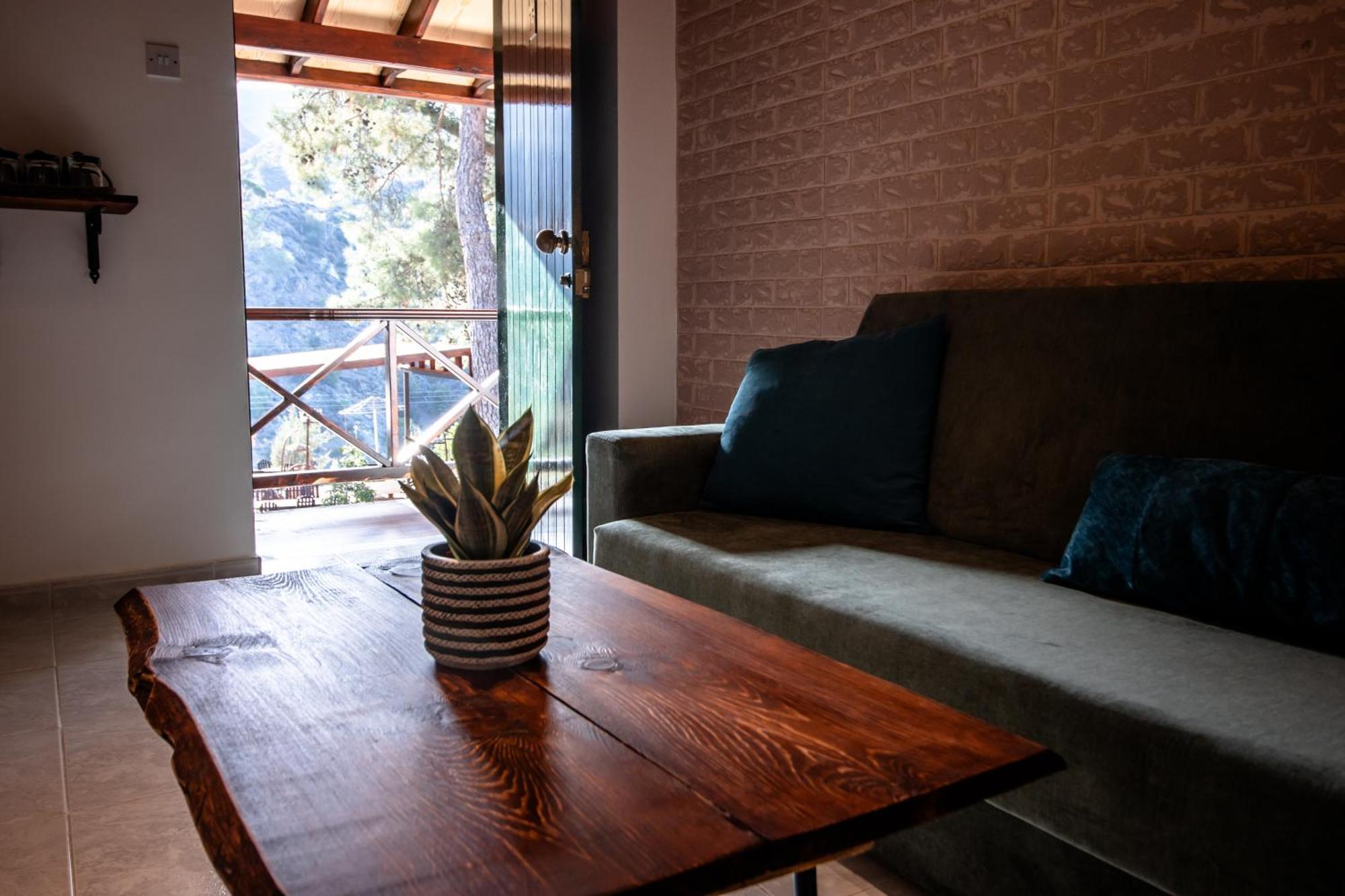 Pine View Boutique Hotel Adults Only Saittas Exterior photo